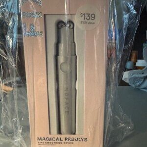 NuFACE Ice Fix Line 2pc Gift Set (includes serum)